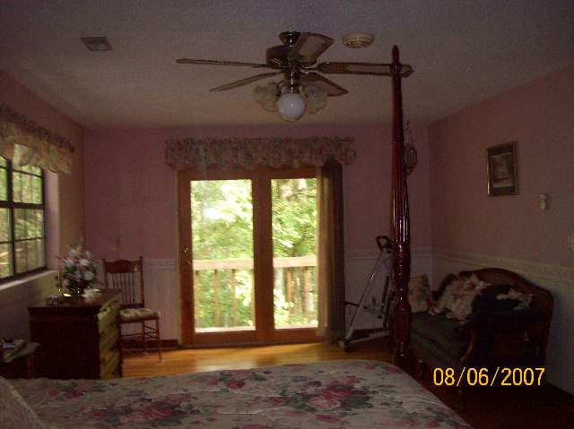605 White Oak Farm Road Tamassee, SC 29686 - Photo 8 of 9 Gallery Image 8