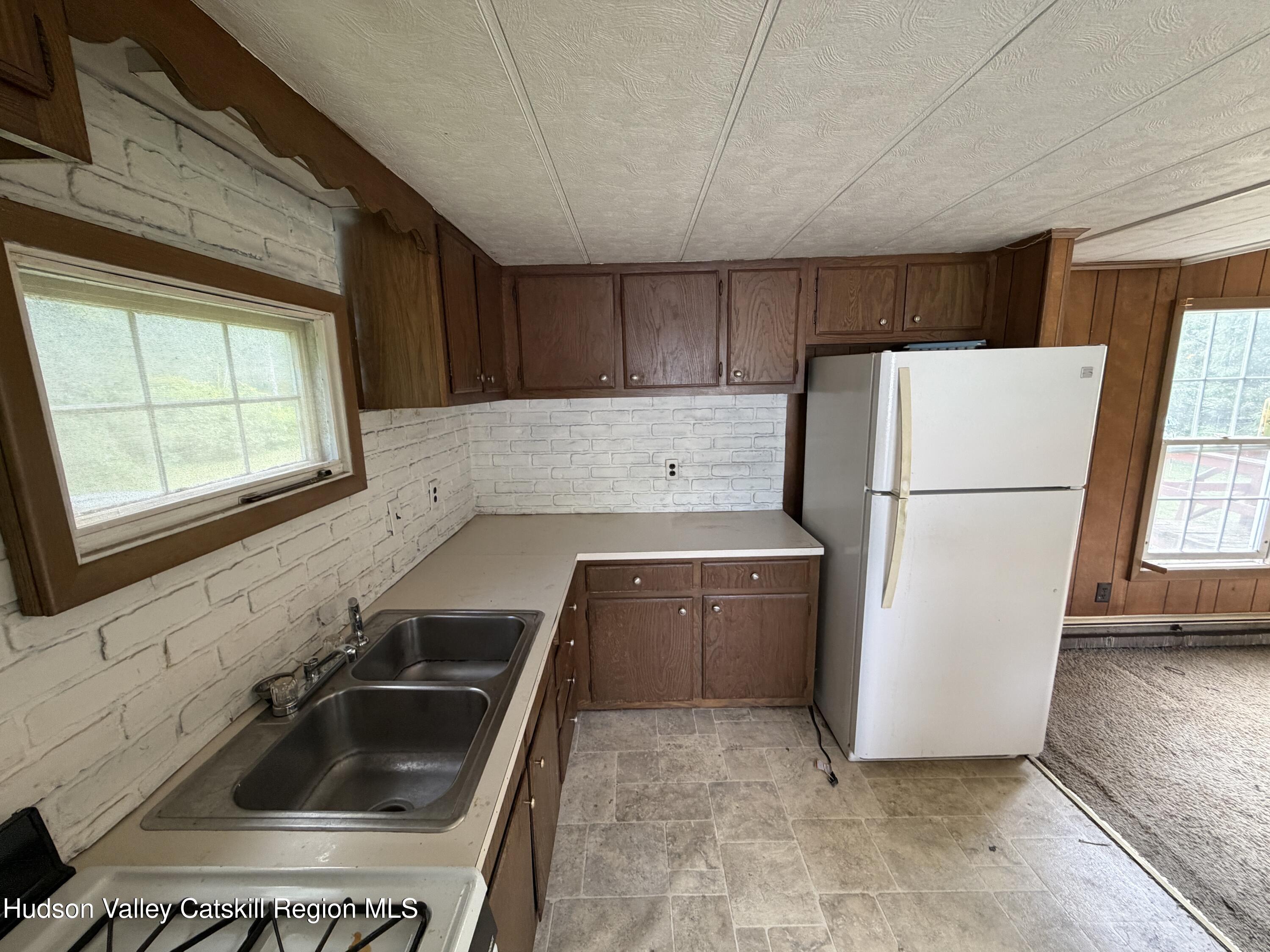 579 Springtown Road New Paltz, NY 12561 - Photo 13 of 24 IMG_3113