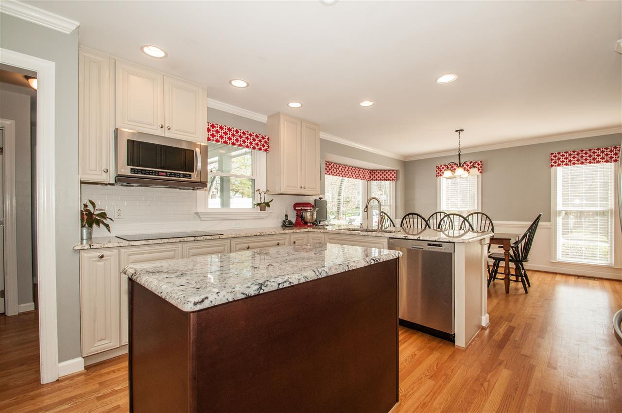 2012 Corberrie Lane Raleigh, NC 27613 - Photo 9 of 25 Kitchen