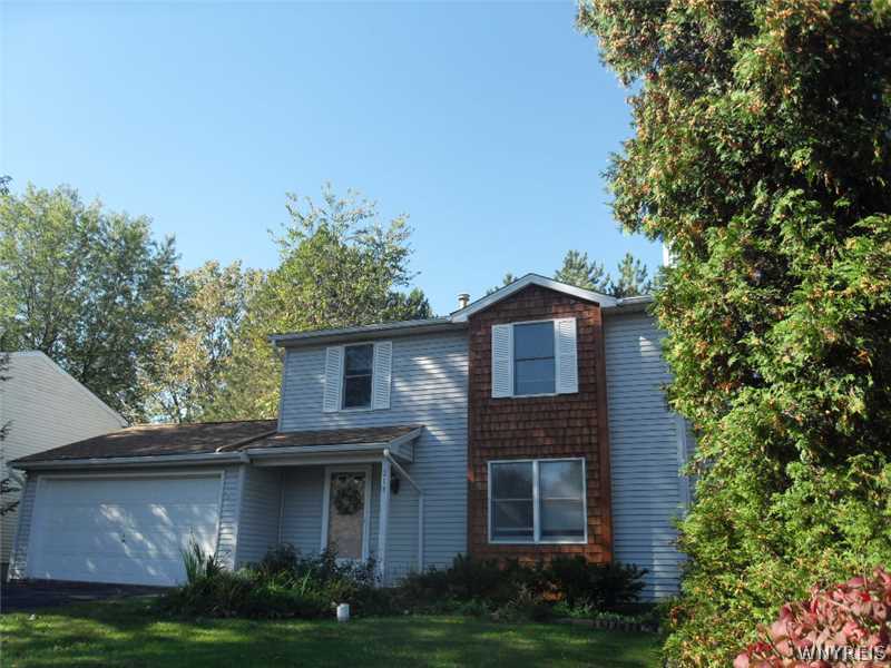 218 Robin Road Amherst, NY 14228 - Photo 1 of 1 Exterior Front
