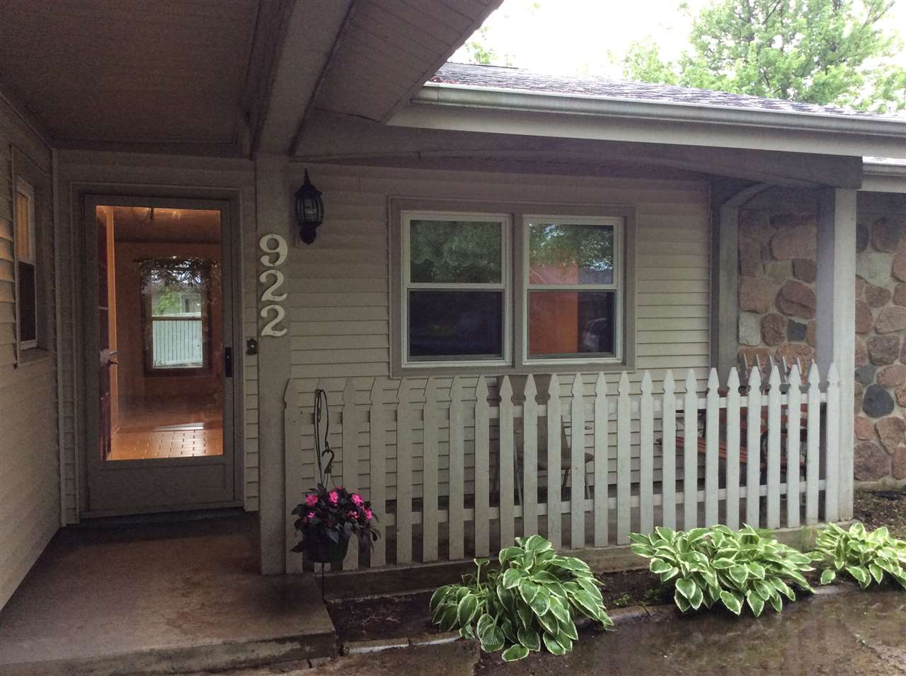 922 Yorktown Road Decatur, IN 46733 - Photo 2 of 31