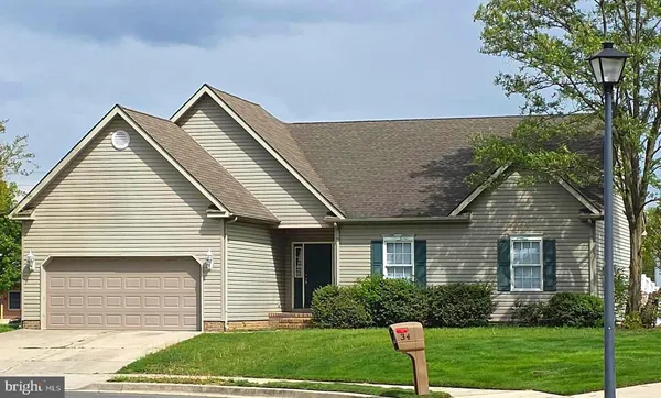 $2,200 | 36 Arlberg Circle, Dover, DE 19904