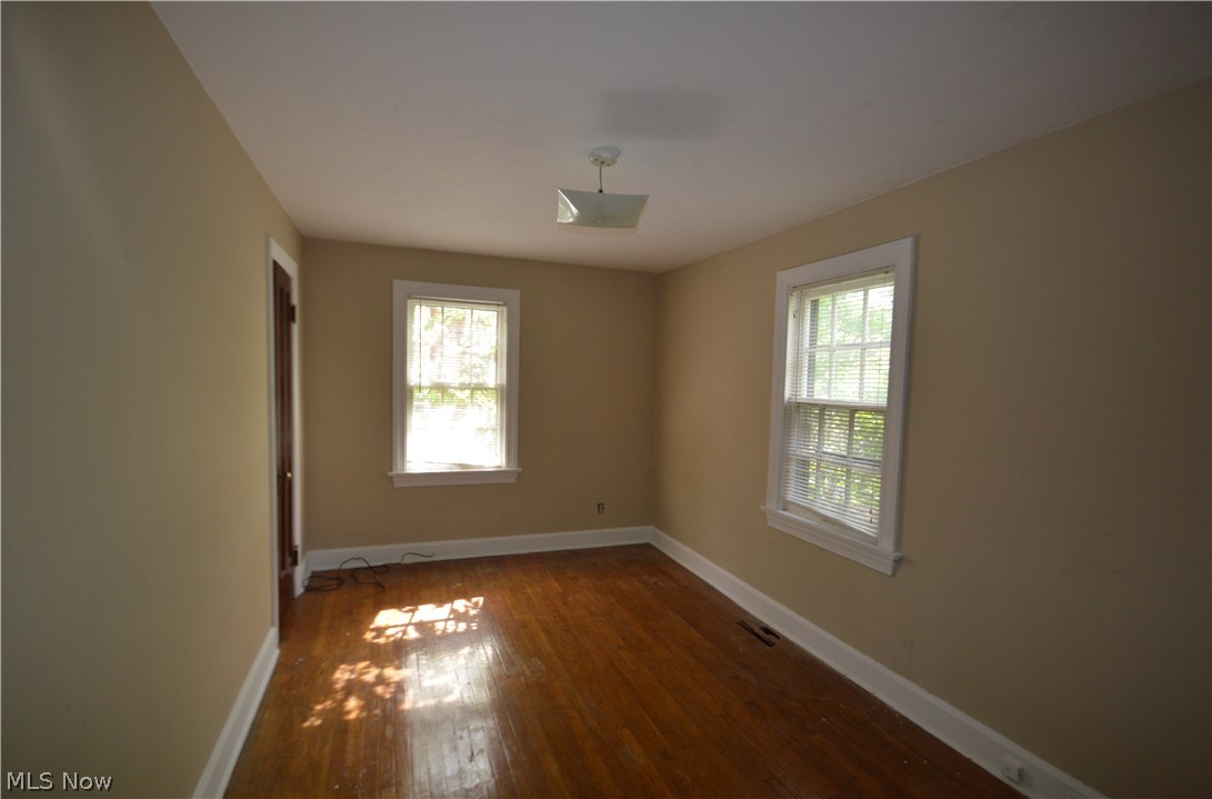 3811 Woodridge Road Cleveland Heights, OH 44121 - Photo 10 of 16