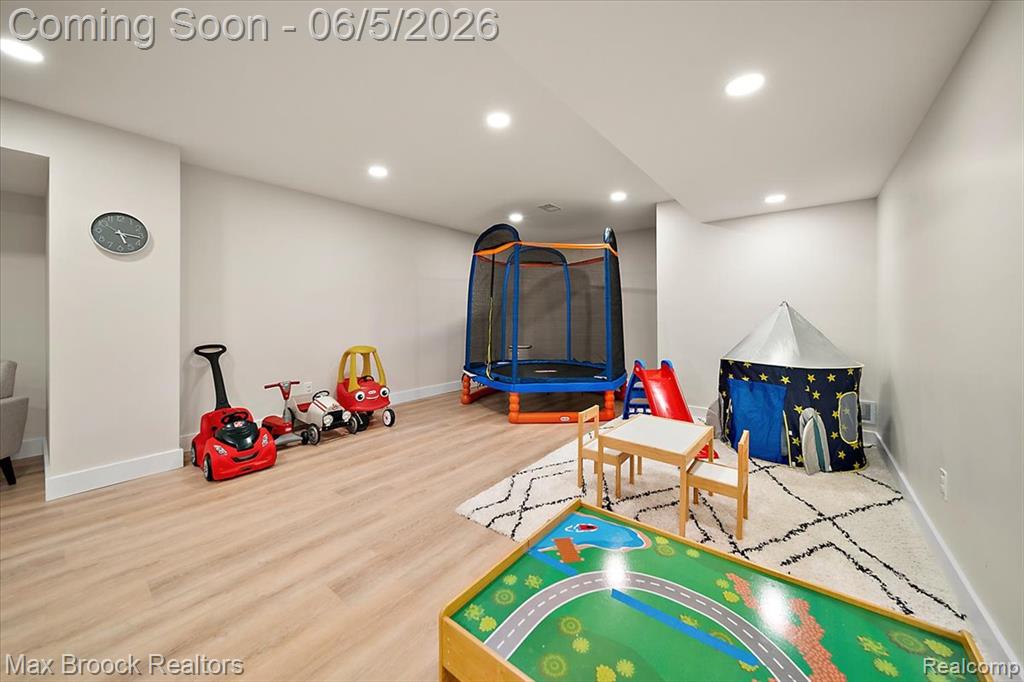 1942 Nottingham Drive Rochester Hills, MI 48307 - Photo 73 of 97