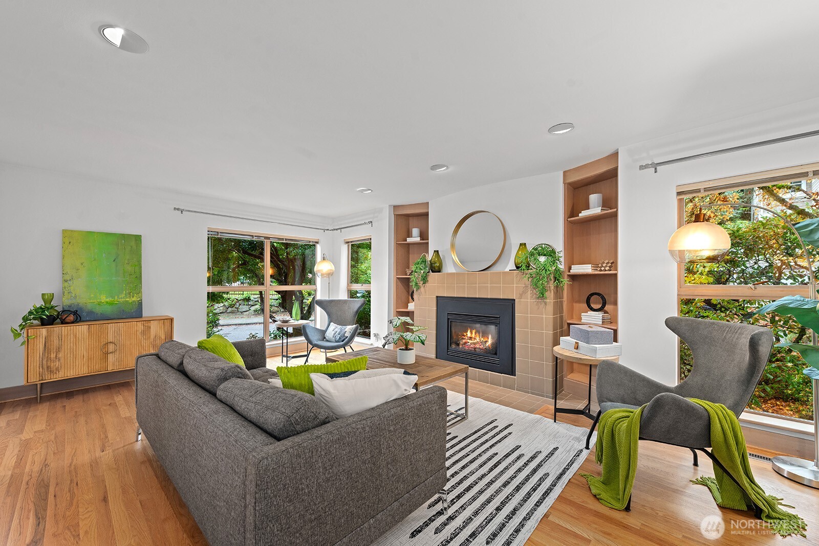 930 37th Avenue Seattle, WA 98122 - Photo 13 of 39