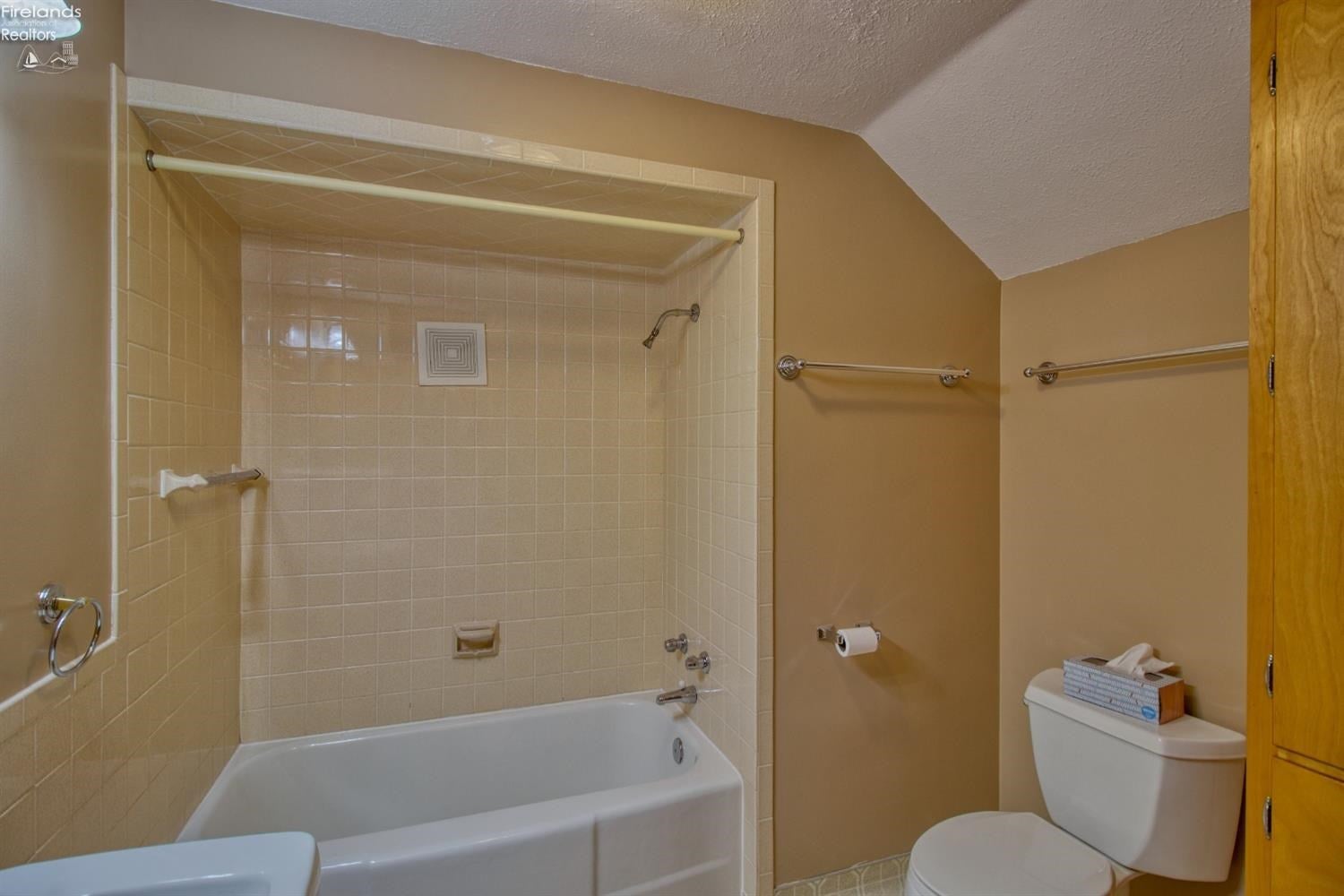 2809 Merriweather Road Sandusky, OH 44870 - Photo 23 of 34 Gallery Image 23