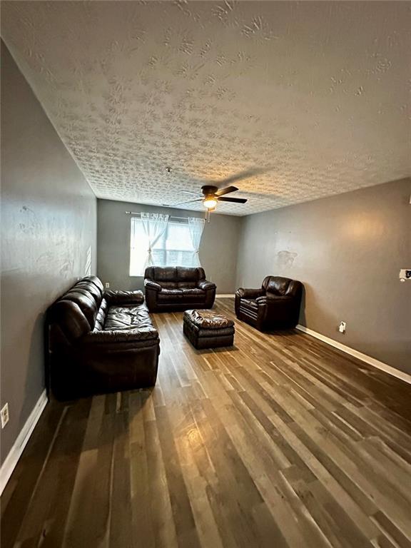 16103 Waldrop Cove Decatur, GA 30034 - Photo 7 of 17 a living room with furniture