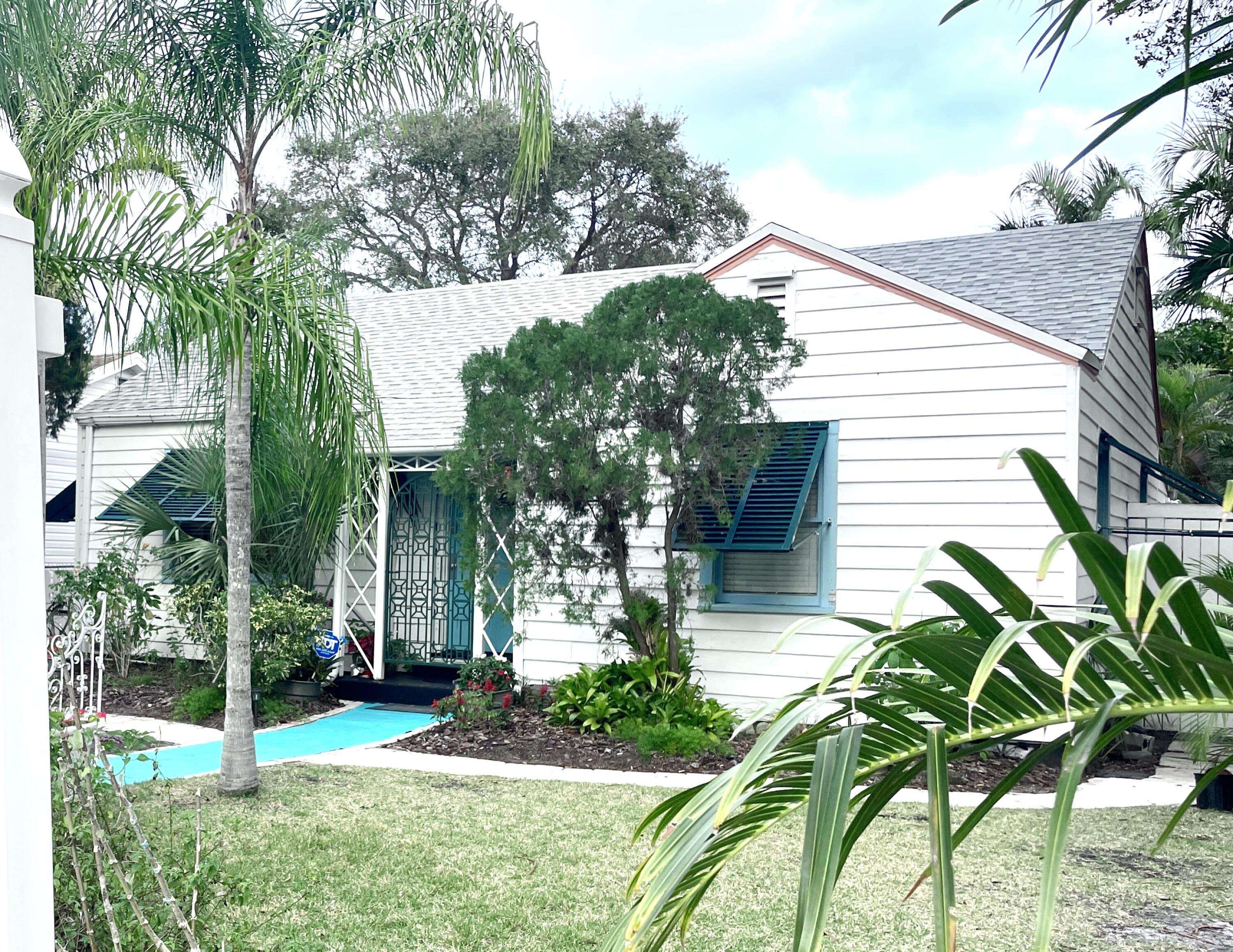 706 North Ocean Breeze