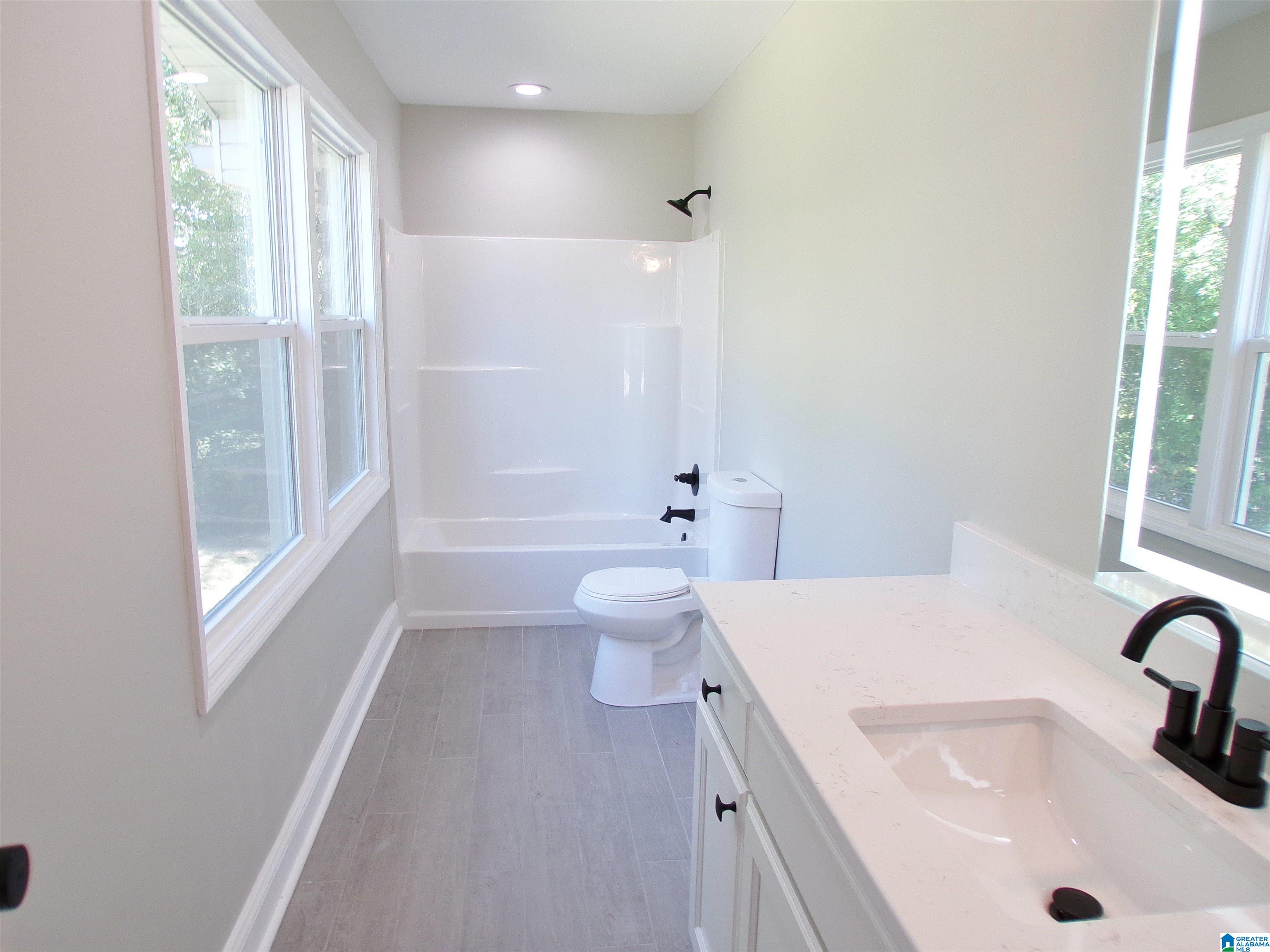7 Christopher Way Anniston, AL 36207 - Photo 48 of 100
