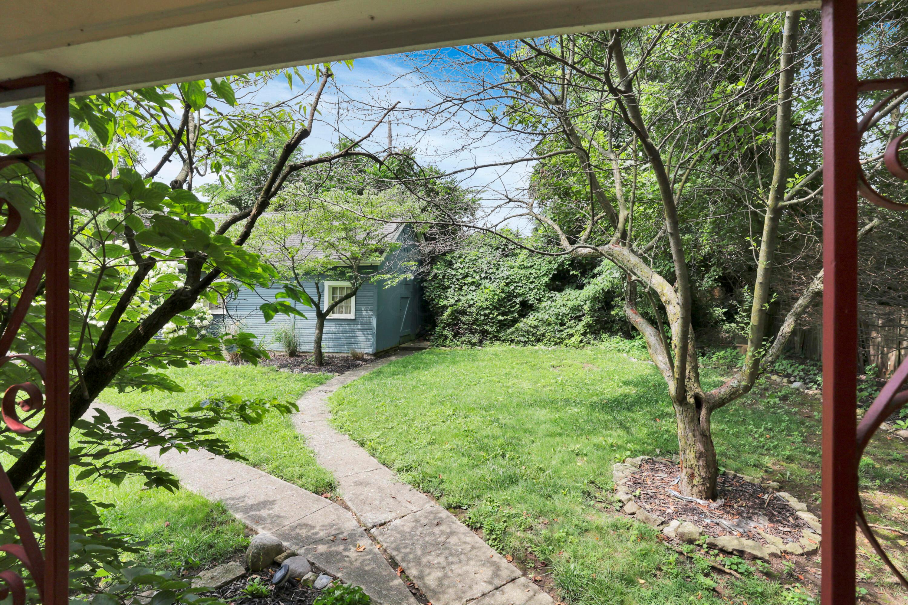 297 South James Road Columbus, OH 43213 - Photo 38 of 45 49-print-011A7710