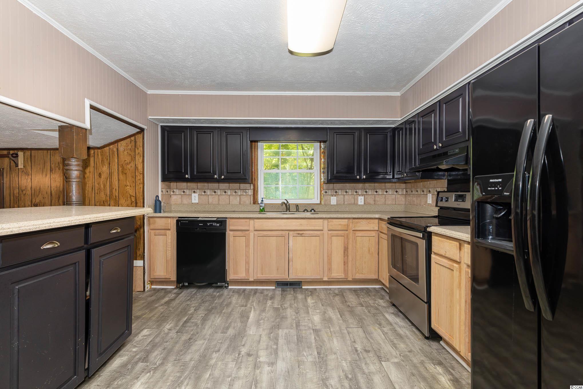 719 Jungle Road Conway, SC 29526 - Photo 8 of 38 Gallery Image 8