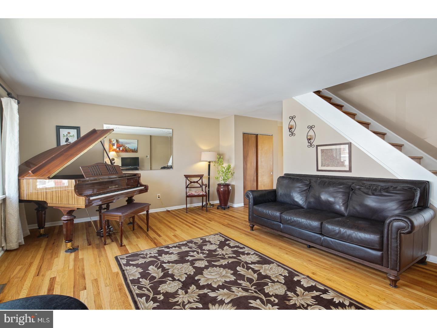12113 Medford Road Philadelphia, PA 19154 - Photo 4 of 21