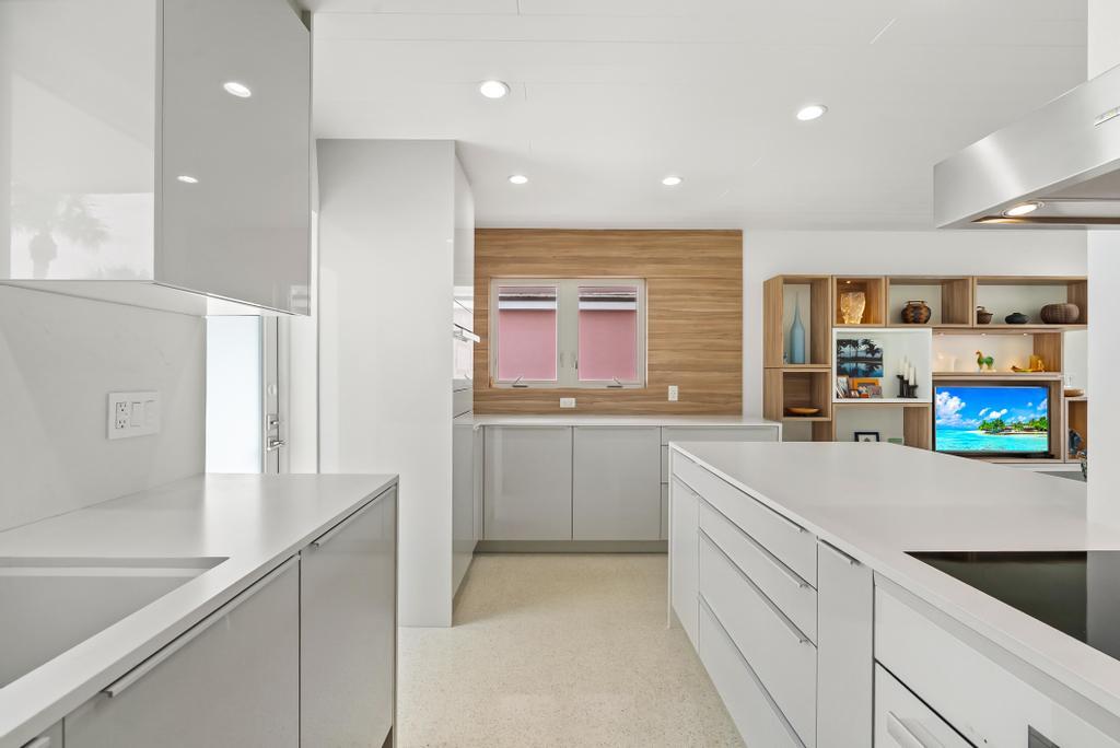 1877 South Ocean Boulevard, Unit 10 Delray Beach, FL 33483 - Photo 22 of 39 Kitchen