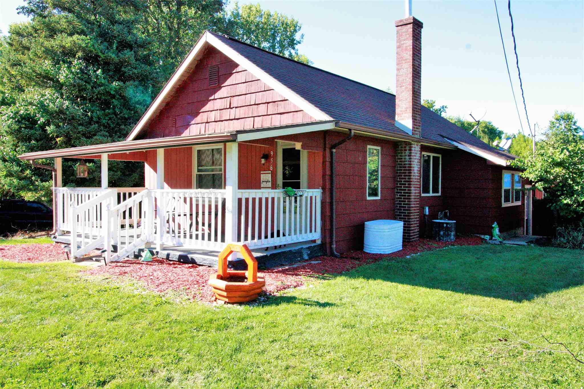 956 West Kelley Road Frankfort, IN 46041 - Photo 3 of 11 Gallery Image 3