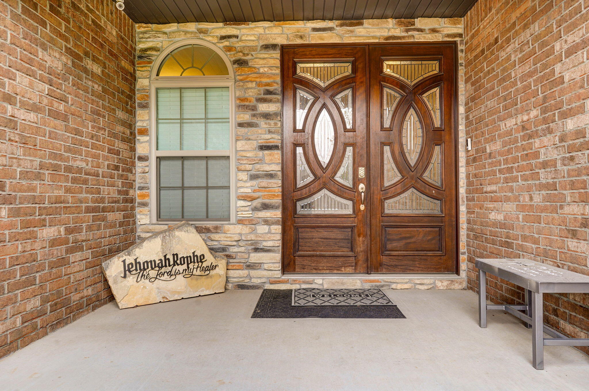 992 North Cedar Ridge Avenue Springfield, MO 65802 - Photo 5 of 42 992 N Cedar Ridge Ave-5