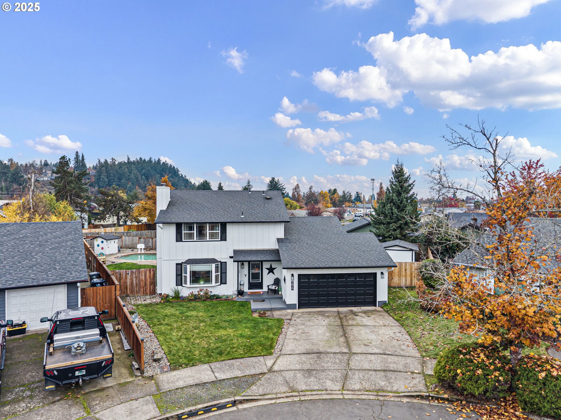 296 65th Street Springfield, OR 97478 - Photo 2 of 33 aerial view of a house with a garden