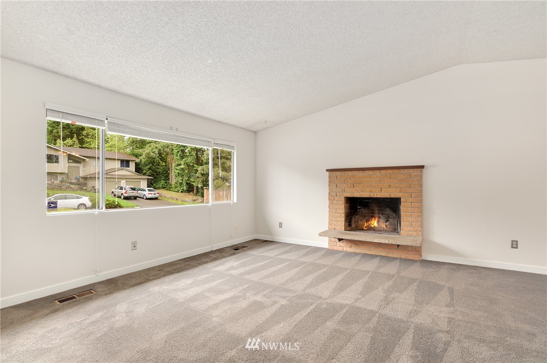 17510 Valley Cir Drive Bothell, WA 98012 - Photo 2 of 24 Gallery Image 2