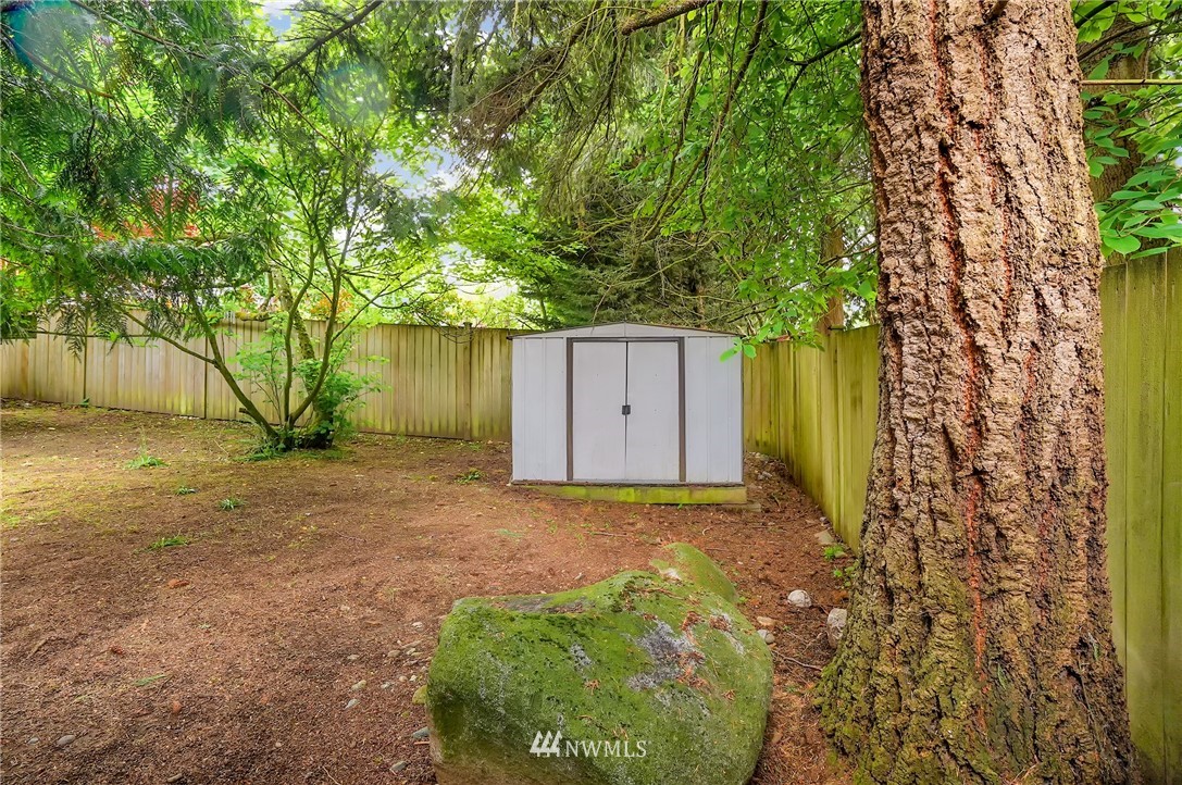 17510 Valley Cir Drive Bothell, WA 98012 - Photo 21 of 24 Gallery Image 21
