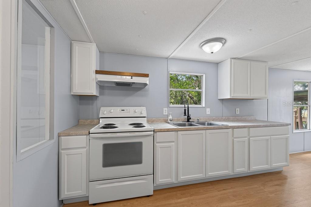 11711 Tucker Road Riverview, FL 33569 - Photo 7 of 57