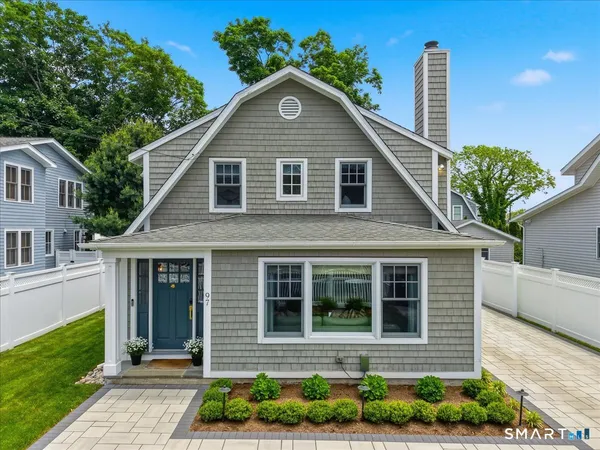 $1,325,000 | 97 East Wharf Road, Madison, CT 06443