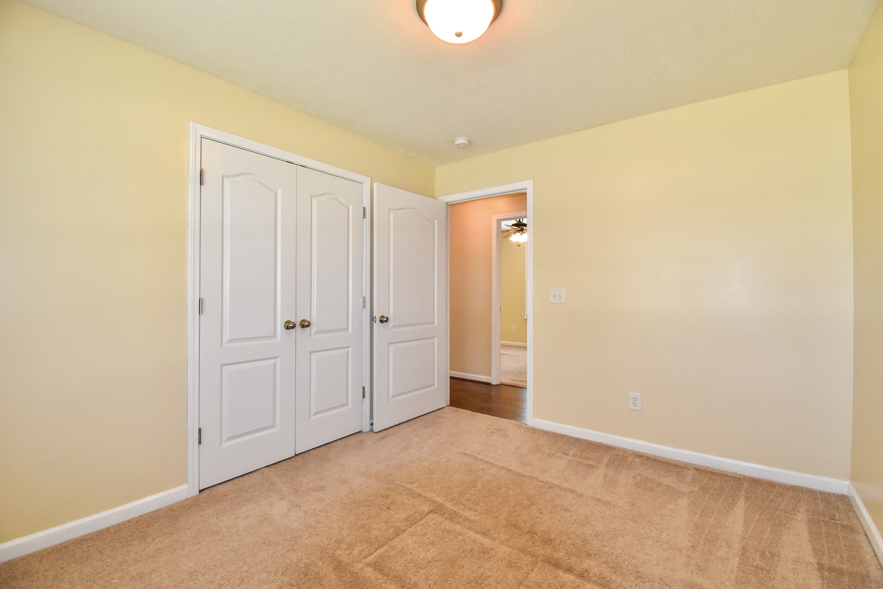 1621 Robert Road Columbia, TN 38401 - Photo 21 of 34 a view of an empty room