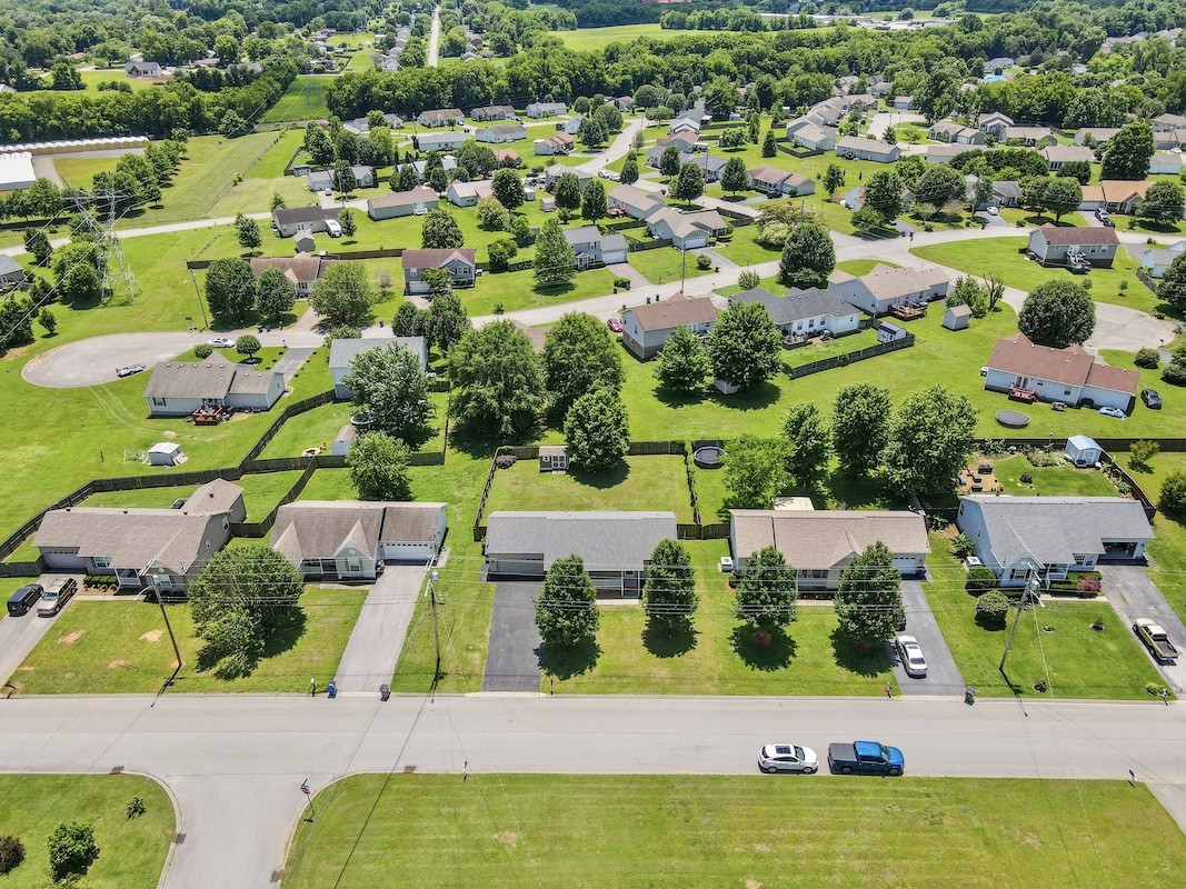 1621 Robert Road Columbia, TN 38401 - Photo 29 of 34 an aerial view of residential houses with outdoor space and swimming pool