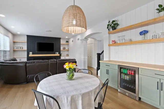 $789,900 | 10148 Sentry Drive, St. John, IN 46373