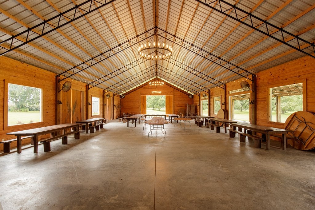 400 Nesbitt Road Pavo, GA 31778 - Photo 13 of 41 Gallery Image 13