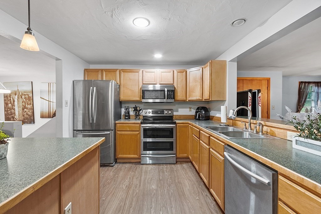 382 Sherbert Road Ashburnham, MA 01430 - Photo 4 of 36 Gallery Image 4
