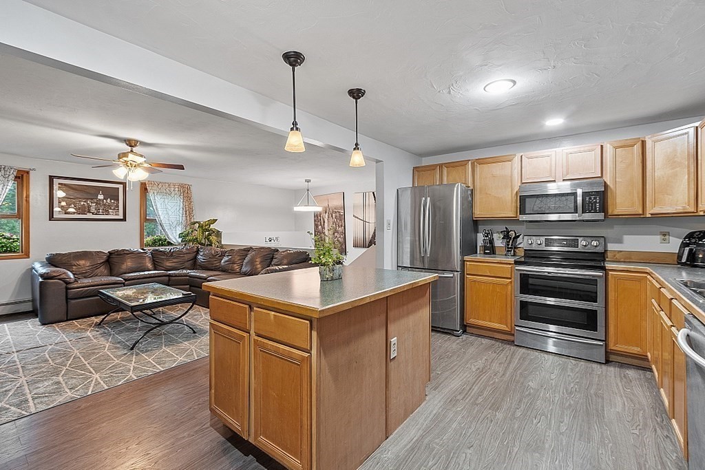 382 Sherbert Road Ashburnham, MA 01430 - Photo 5 of 36 Gallery Image 5