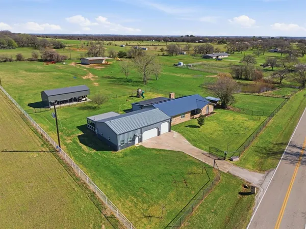 $775,000 | 7660 Reed Road, Azle, TX 76020
