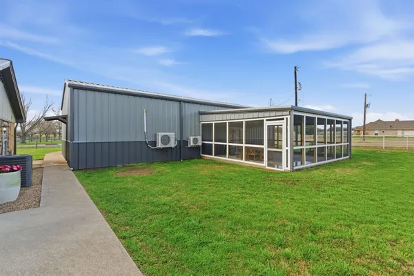 $775,000 | 7660 Reed Road, Azle, TX 76020