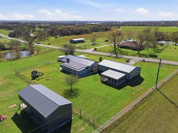 $775,000 | 7660 Reed Road, Azle, TX 76020