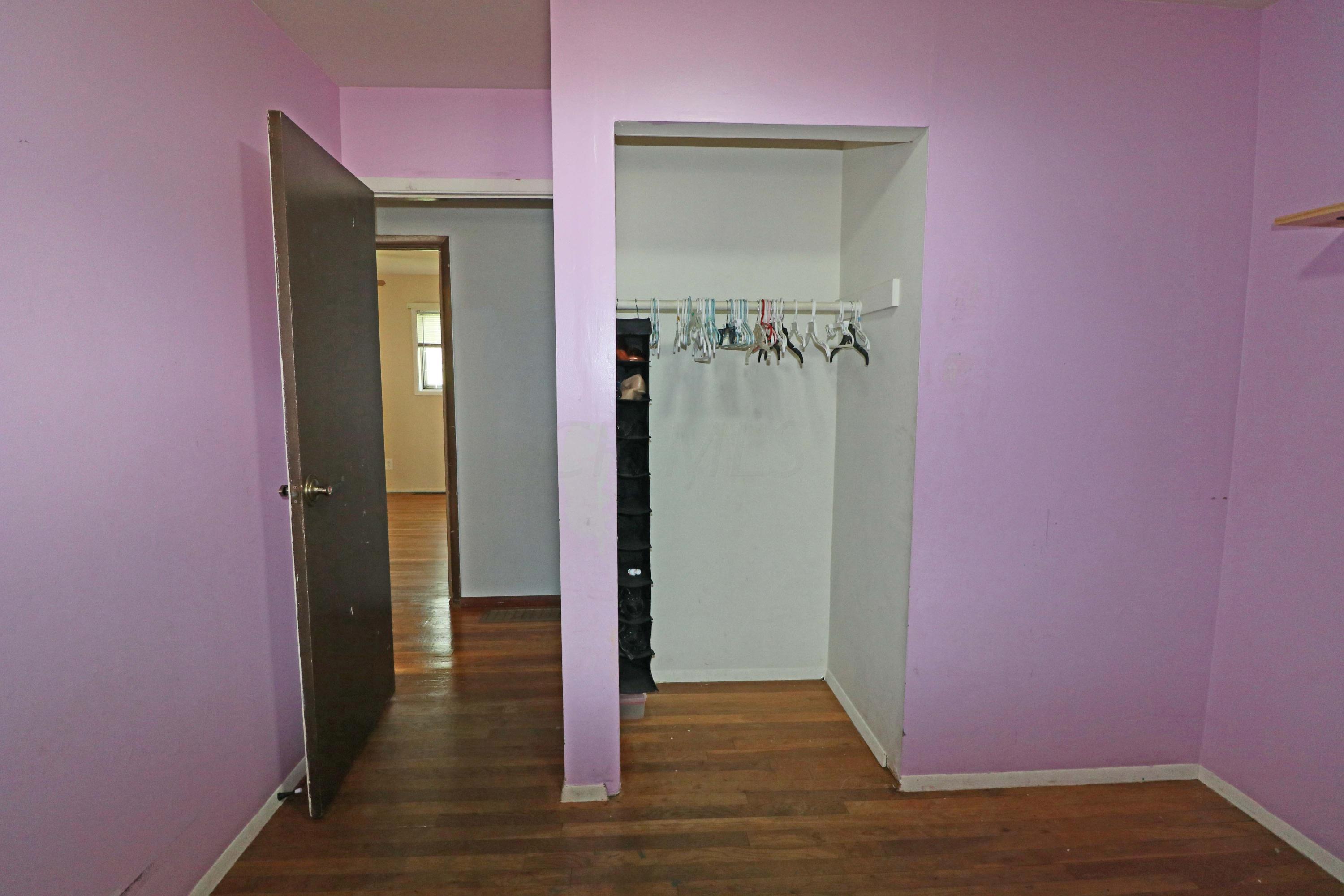 3827 Wade Road Columbus, OH 43232 - Photo 17 of 34 Gallery Image 17