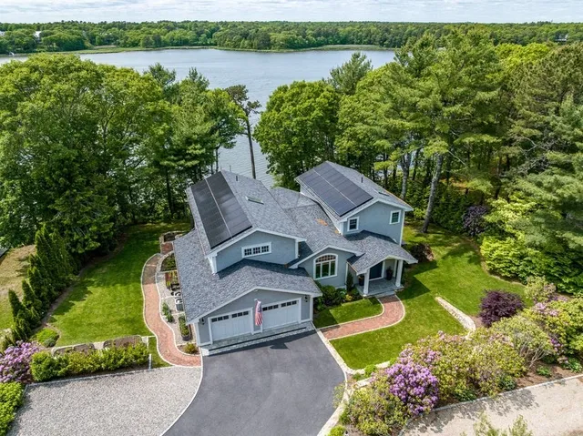 $3,500,000 | 585 Santuit Road, Barnstable, MA 02635