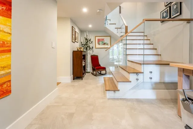 $3,500,000 | 585 Santuit Road, Barnstable, MA 02635