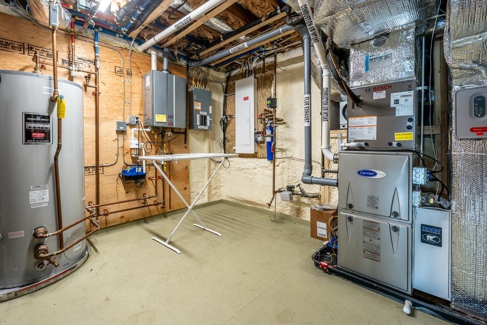 585 Santuit Road Barnstable, MA 02635 - Photo 30 of 42