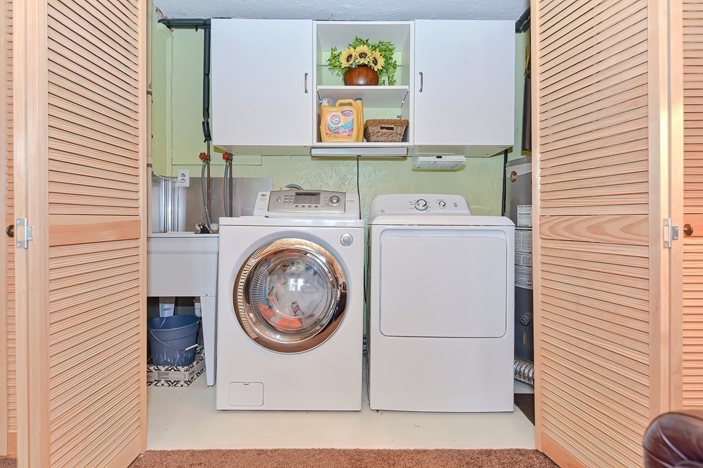 241 Theresa Road Bellingham, MA 02019 - Photo 16 of 32 Gallery Image 16