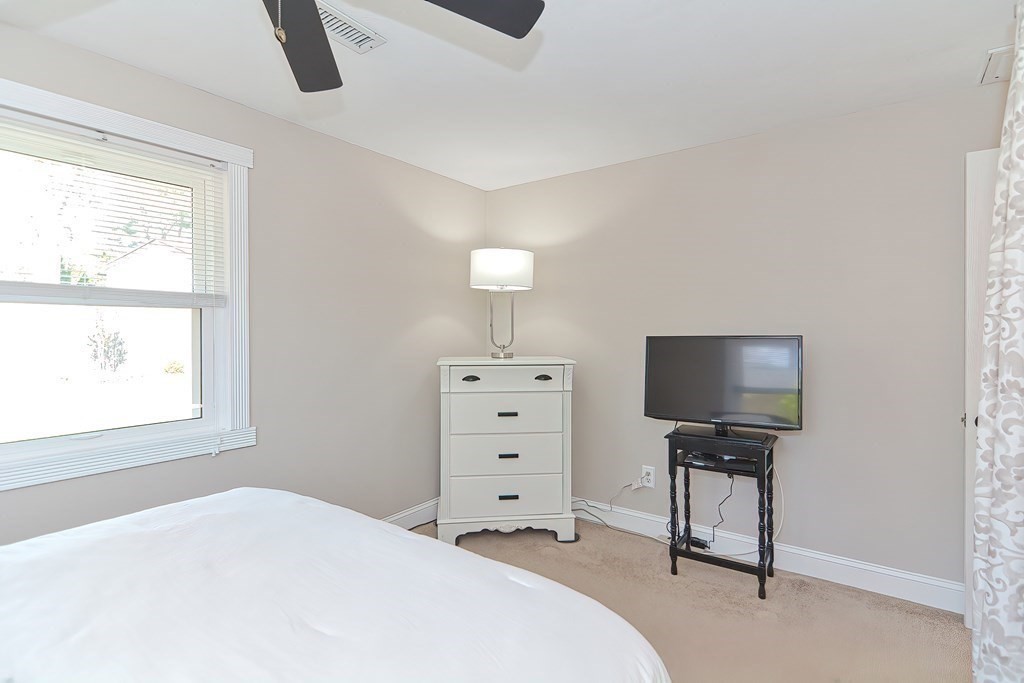 241 Theresa Road Bellingham, MA 02019 - Photo 21 of 32 Gallery Image 21