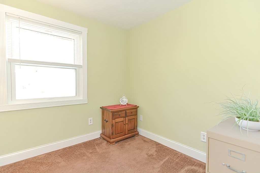 241 Theresa Road Bellingham, MA 02019 - Photo 22 of 32 Gallery Image 22