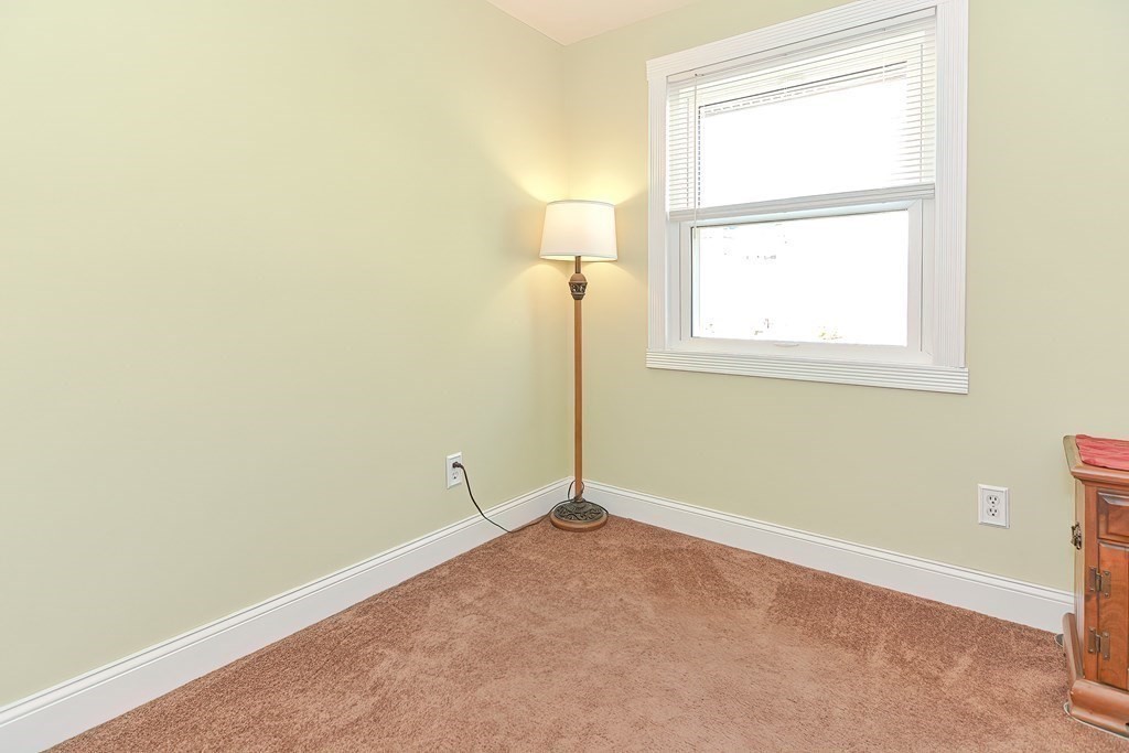 241 Theresa Road Bellingham, MA 02019 - Photo 24 of 32 Gallery Image 24