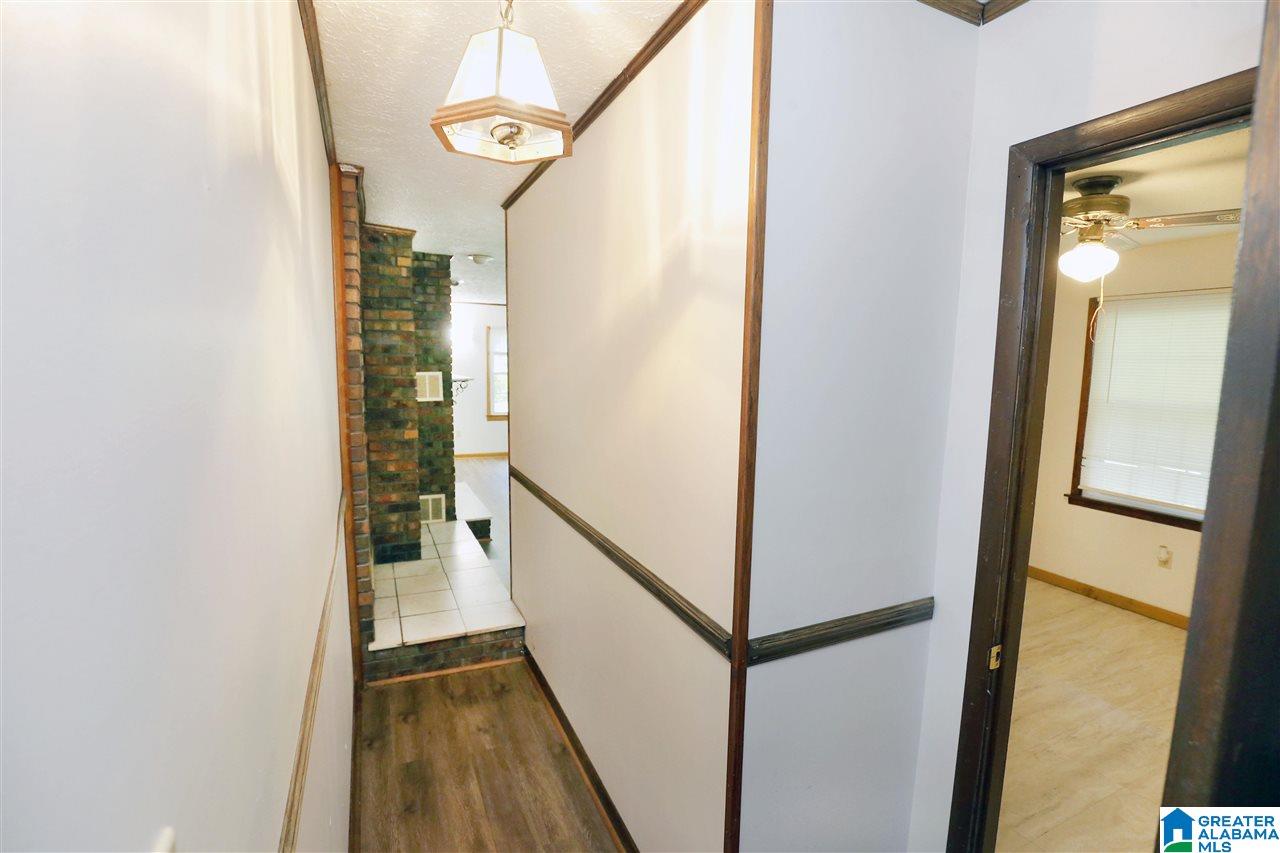 423 Terry Road Anniston, AL 36207 - Photo 13 of 28