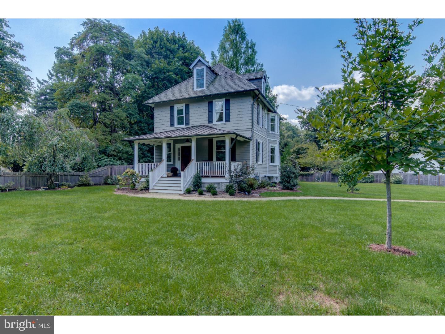 690 Davis Lane Wayne, PA 19087 - Photo 1 of 25 Exterior Front