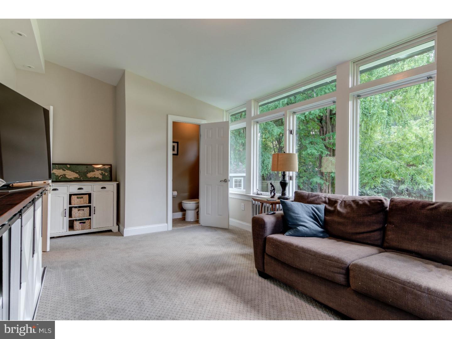 690 Davis Lane Wayne, PA 19087 - Photo 13 of 25 Family Room