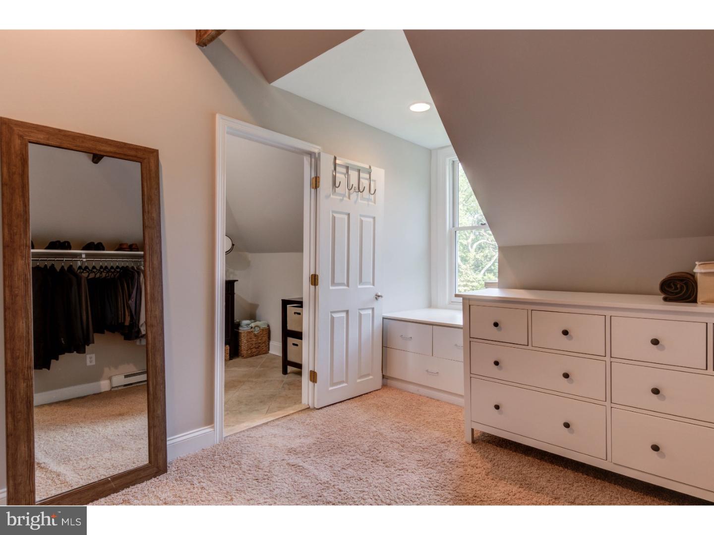 690 Davis Lane Wayne, PA 19087 - Photo 16 of 25 Master Bedroom