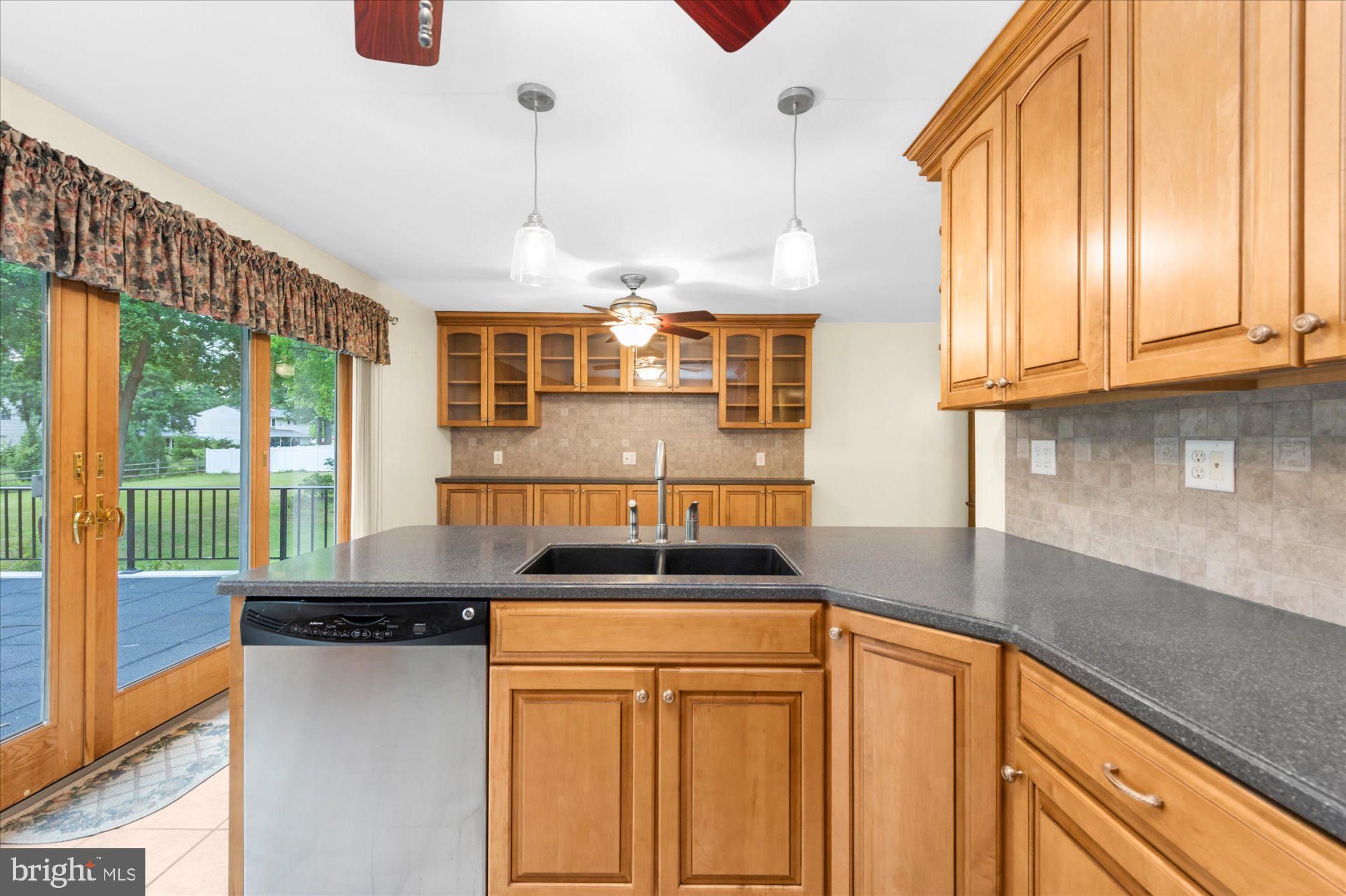215 Hancock Road North Wales, PA 19454 - Photo 10 of 37 Inviting kitchen with warm wood tones.