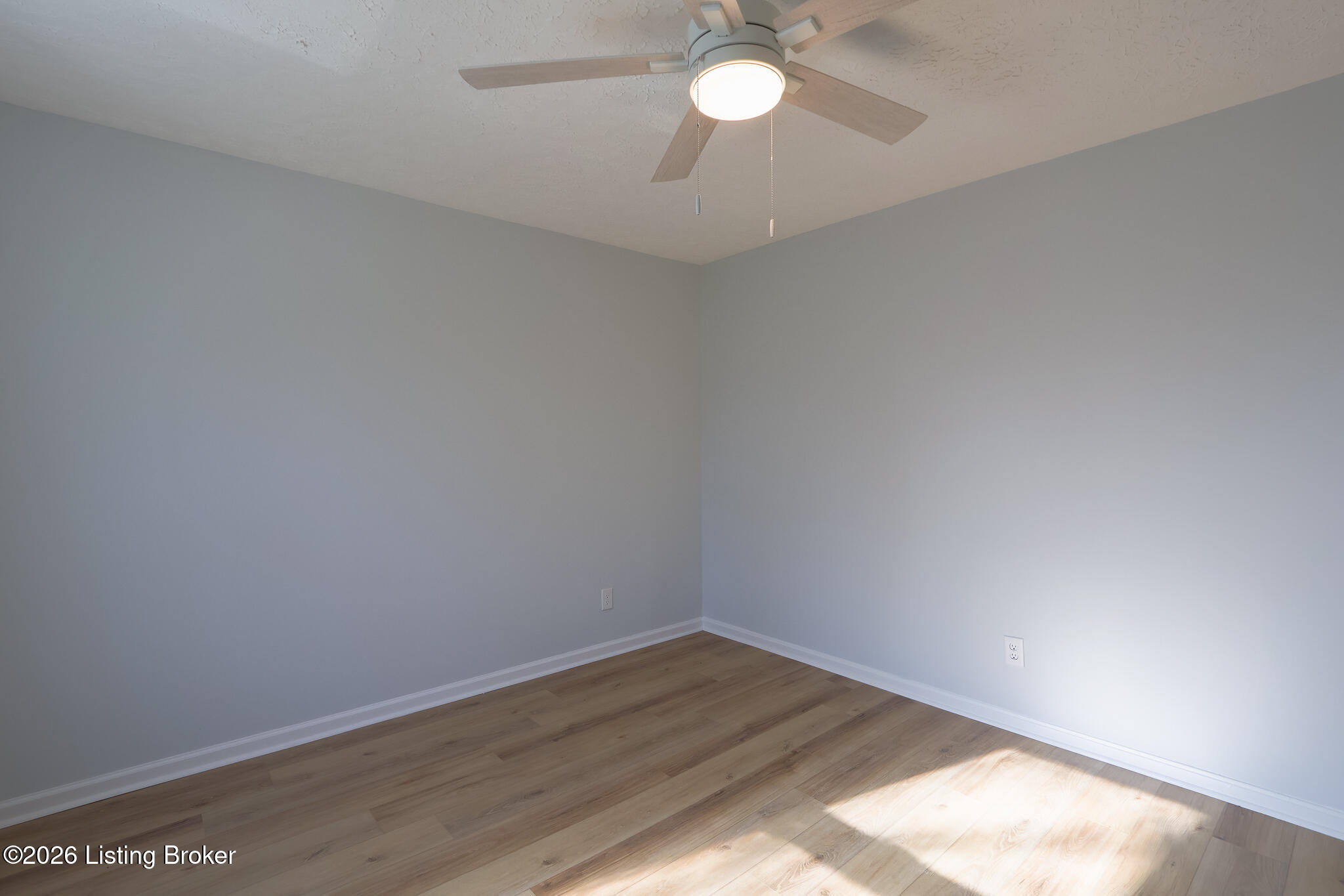 8909 Independence School Road Louisville, KY 40228 - Photo 24 of 32 8909 indep-20