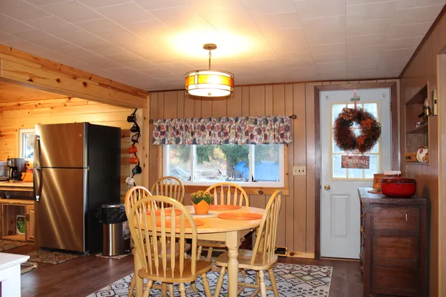 $650,000 | 401 South Bass Lake Avenue, Harrison, MI 48625