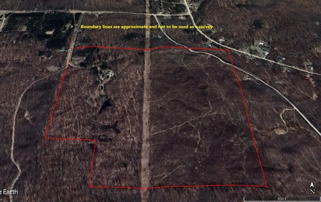 $650,000 | 401 South Bass Lake Avenue, Harrison, MI 48625