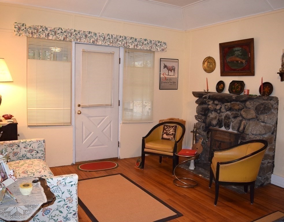 89 Kingland Road Stow, MA 01775 - Photo 4 of 28